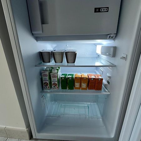 Affittacamere Il Cortile Chiaravalle Marche Eksteriør billede