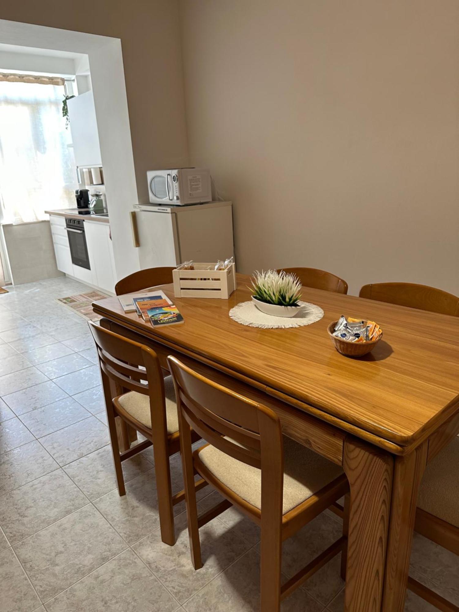 Affittacamere Il Cortile Chiaravalle Marche Eksteriør billede