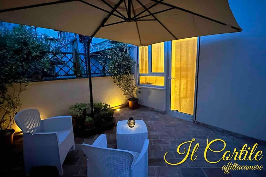 Affittacamere Il Cortile Chiaravalle Marche Eksteriør billede